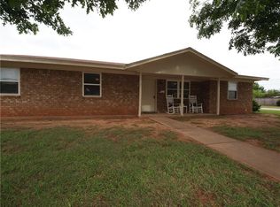 1815 Allison St, Graham, TX 76450
