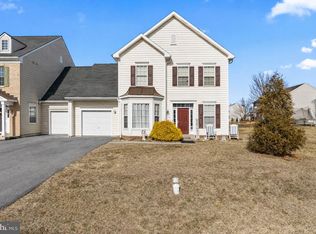 3659 Rolling Hills Dr, Greencastle, PA 17225