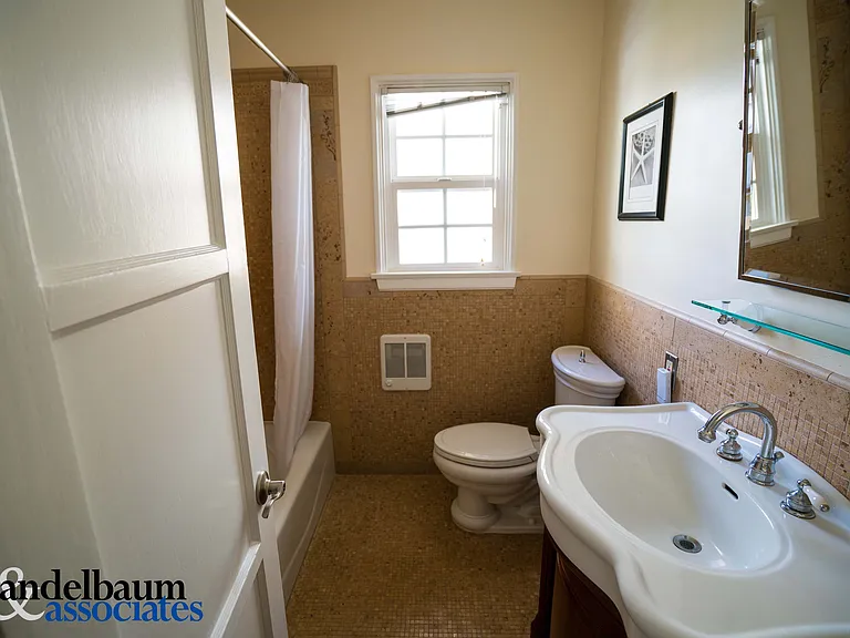 206 N Prospect Ave — Photo 30