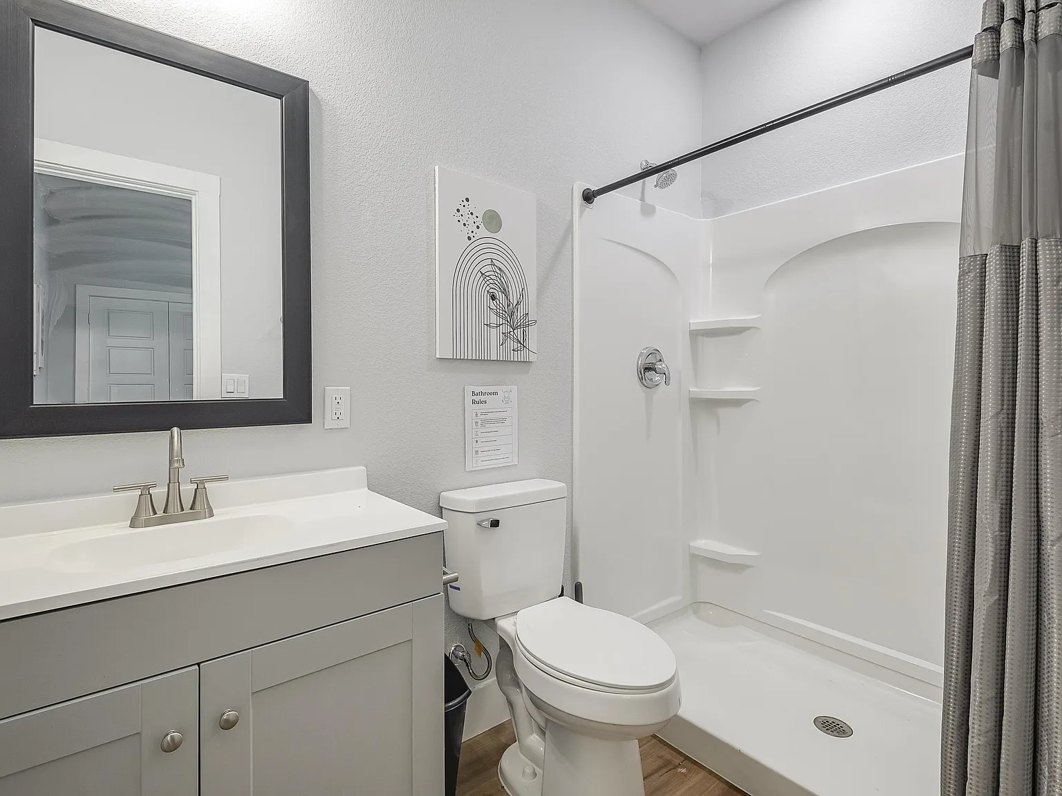 4 bed, 6.0 bath, 2000 sqft, $1,209 — Photo 3