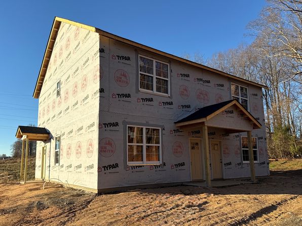 542 Wallburg High Point Rd #A