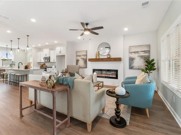 1915 Cassia Aly, Kennesaw, GA 30144