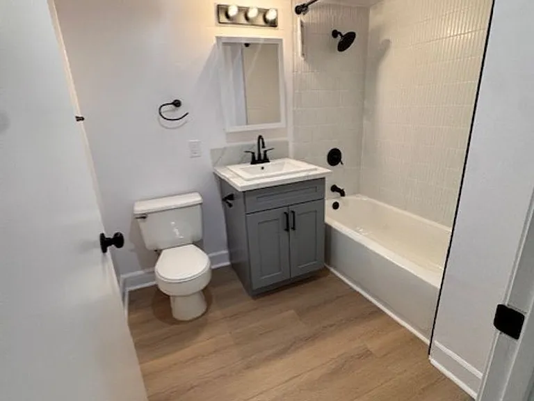 319 S Hamel Rd #BB — Photo 14
