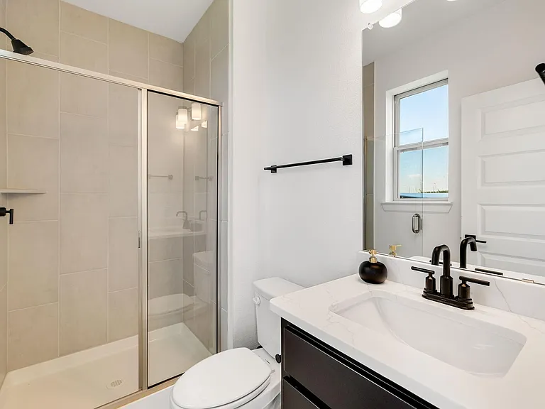 9303 Easy St — Photo 29