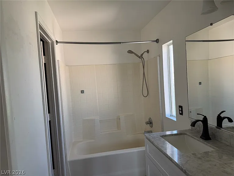 4633 Solar Eclipse Dr — Photo 6