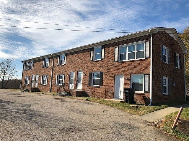 1st image of 120 Riverview Ave #A