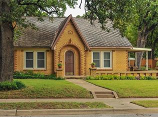2211 Primrose Ave, Fort Worth, TX 76111