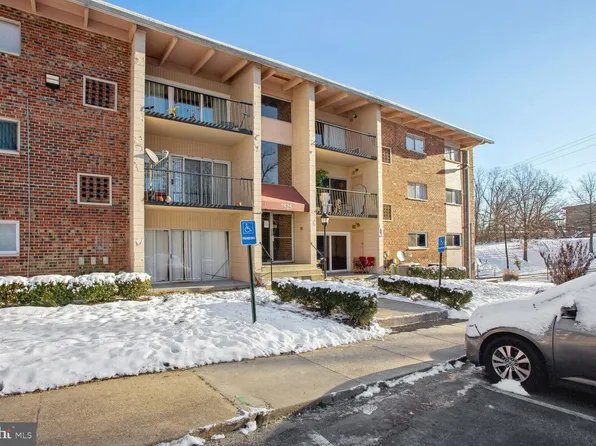 7525 Riverdale Rd APT 1803, Hyattsville, MD 20784