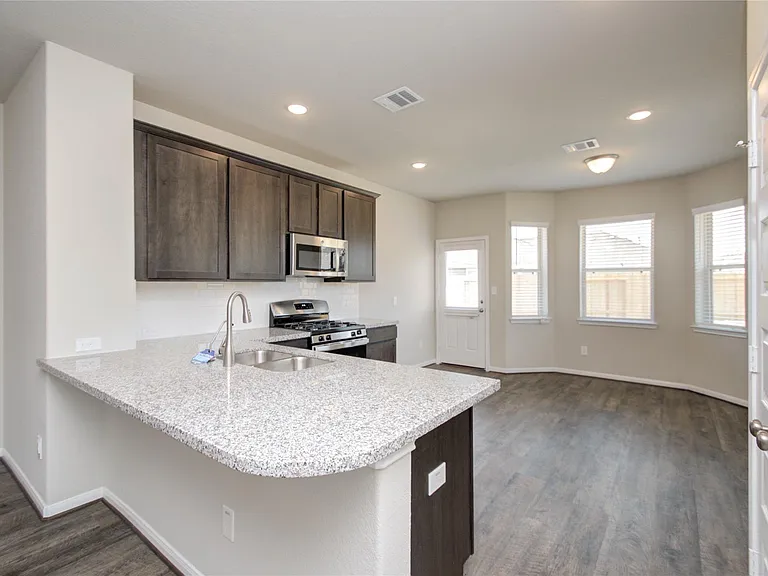8403 Baywatch Cir — Photo 14