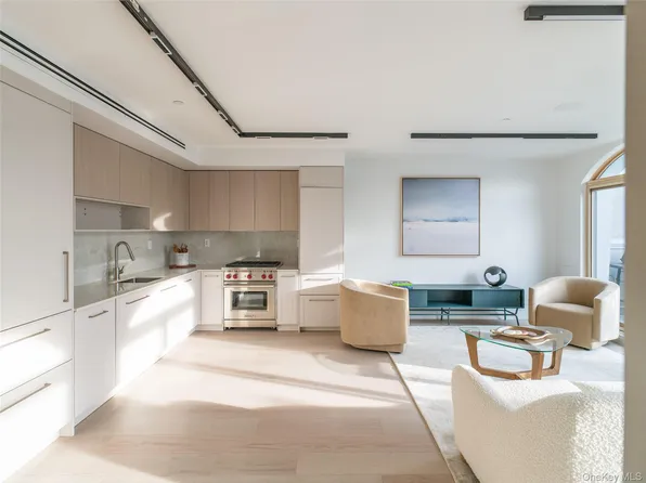 636 Lorimer Street #3, Brooklyn, NY 11211