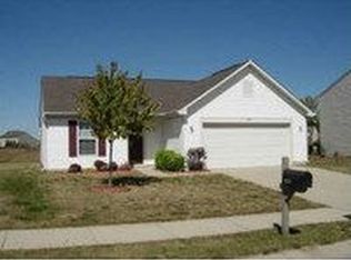 3850 Crest Point Dr, Westfield, IN