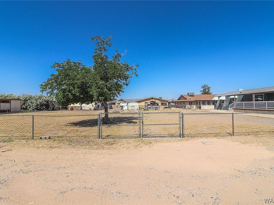 1st image of 8301 S. Spruce Drive
