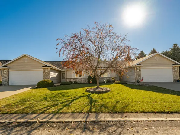 708 7 1/2 Street Cir, Kasson, MN 55944