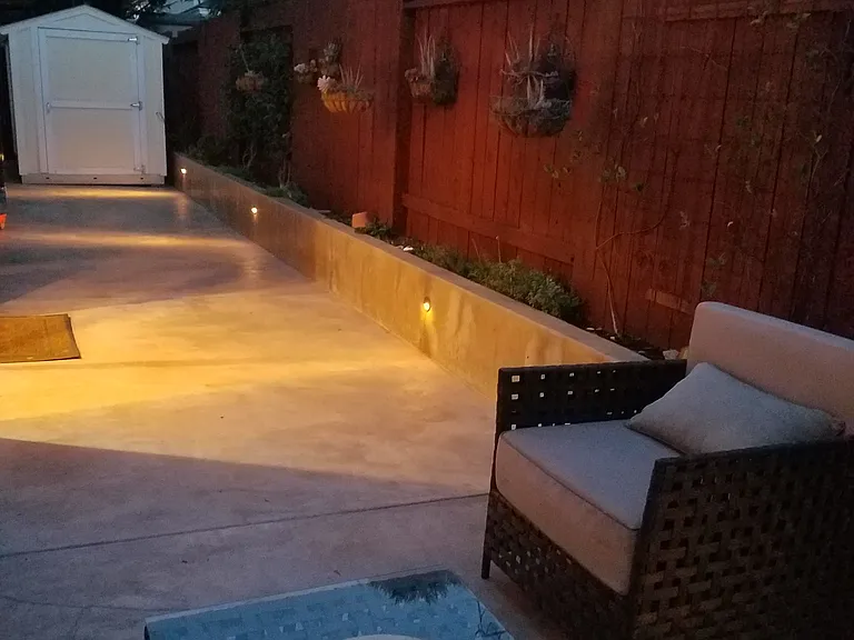 1900 Fallbrook Ln — Photo 5
