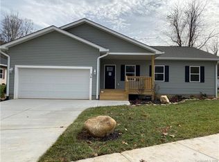 931 Allens Creek Rd, Waynesville, NC 28786