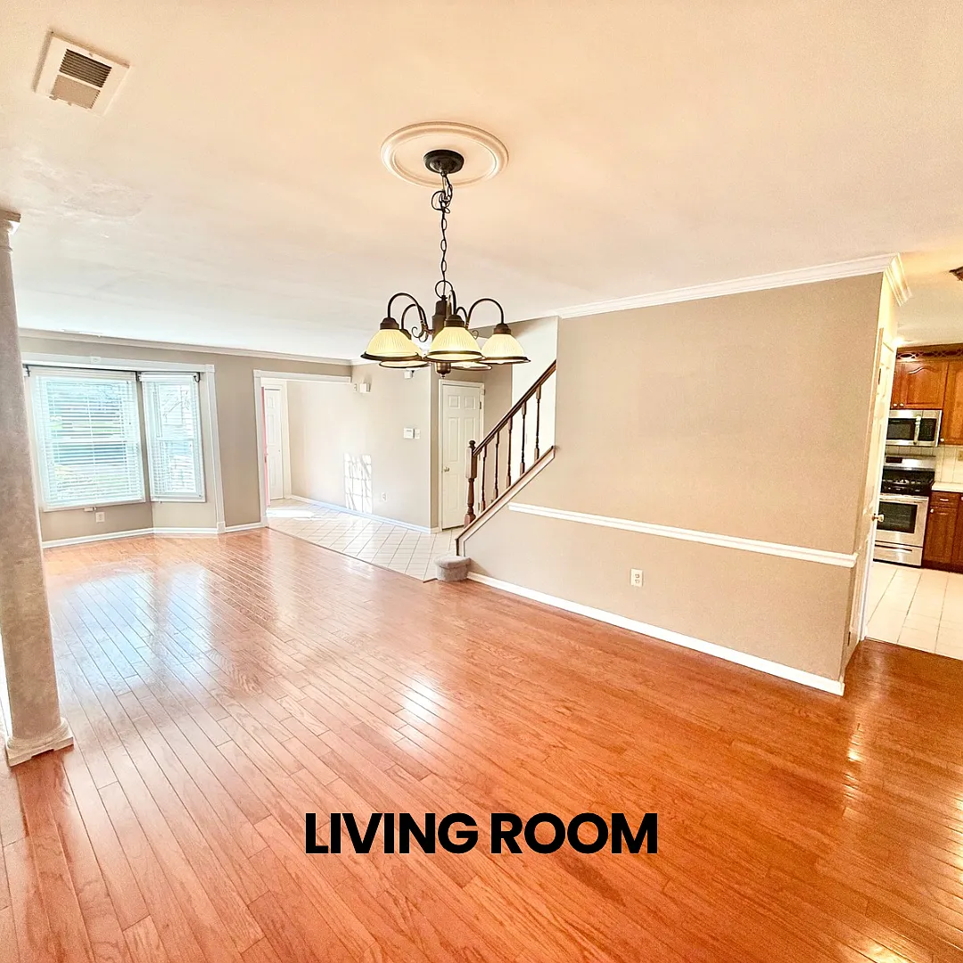 3 bed, 2.5 bath, 2253 sqft, $3,150 — Photo 3