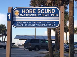 9102 SE Pomona St, Hobe Sound, FL 33455