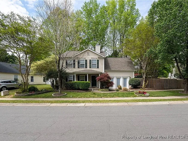 421 Feldspar Way — Photo 2