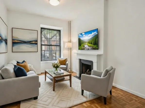 325 East 89th Street image 1 of 5