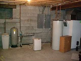 2nd image of 7101 Oak Park Dr