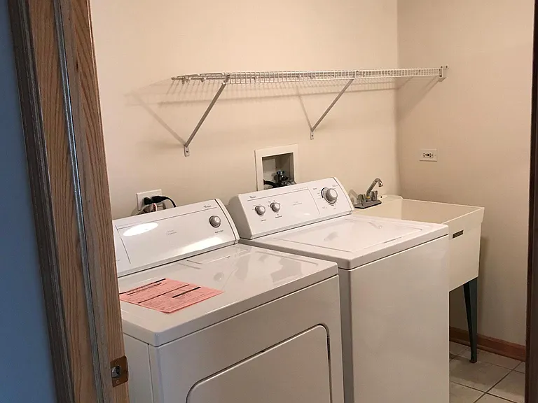 4401 Pershing Ave #2 — Photo 13