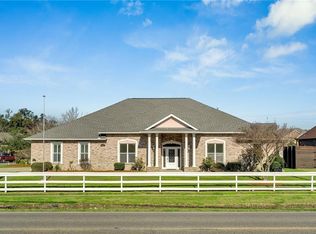11182 River Rd, Saint Rose, LA 70087