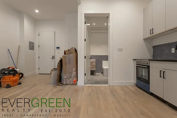 Rented by Pinn Realty | media 24