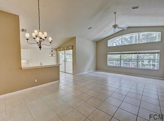 3rd image of 1219 Crown Pointe Ln