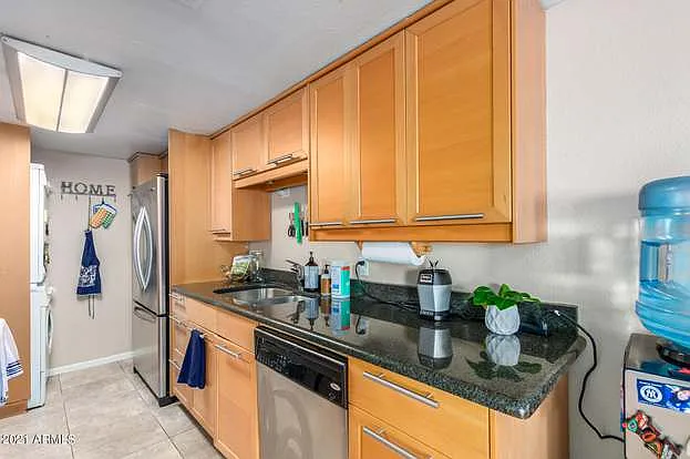 1143 E Sandpiper Dr #105 — Photo 12