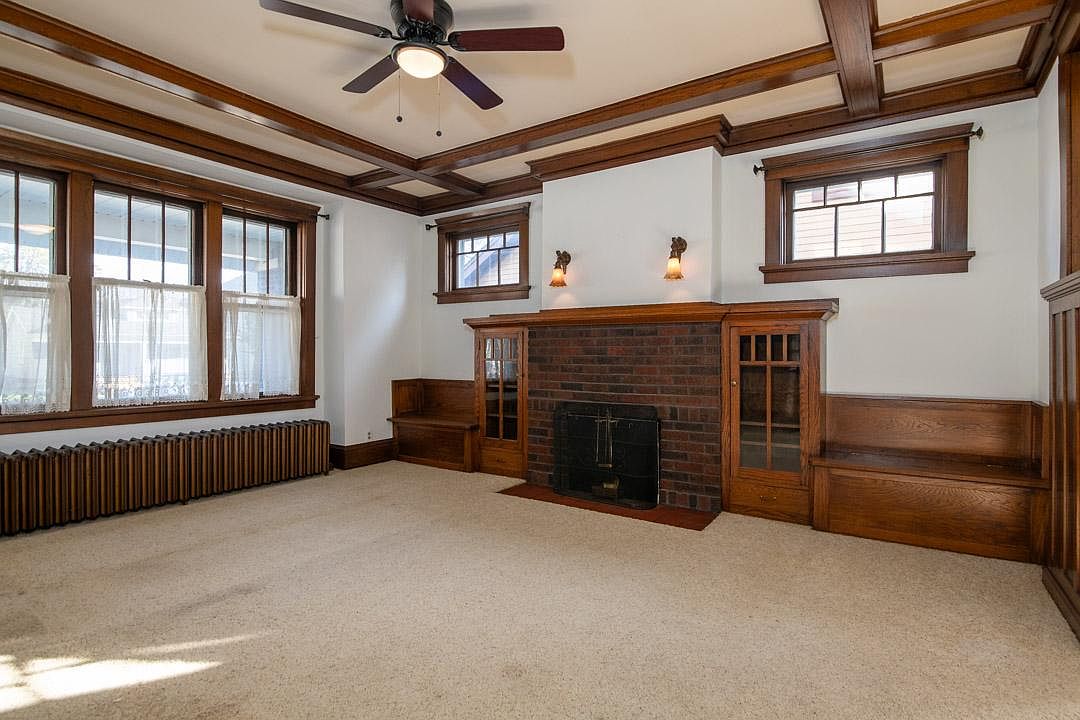 1636 Flett Ave, Racine, WI 53405 Zillow