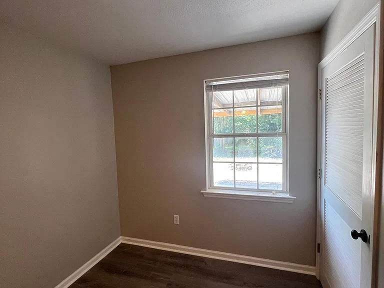 5793 Sunburst Ct — Photo 18