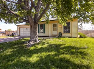 20734 E Buchanan Dr, Aurora, CO 80011