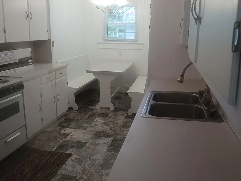 174 Belfast Rd — Photo 9