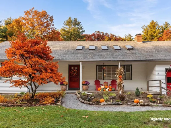 311 Old Street Road, Peterborough, NH 03458