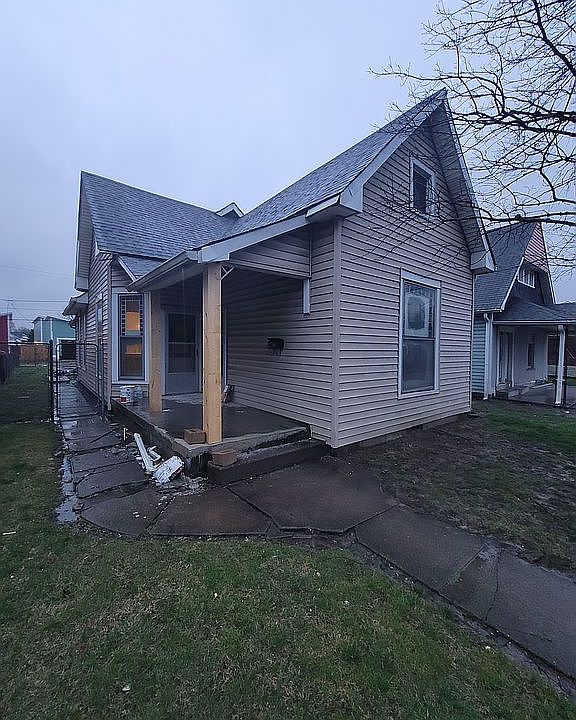 1st image of 1613 Draper St