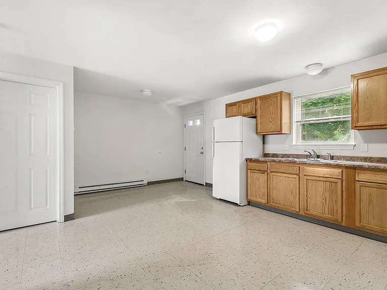 Chestnut Townhomes — Photo 10