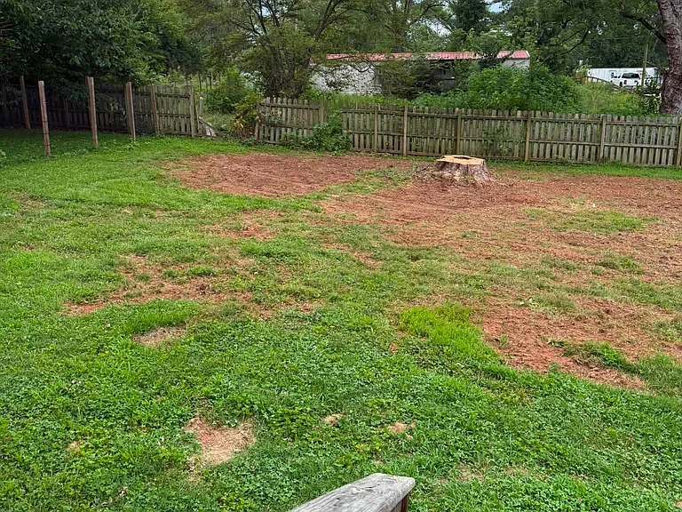 120 Shady Dr — Photo 2