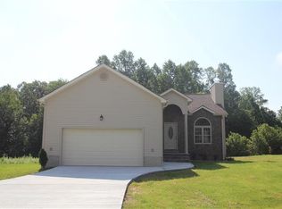 288 Bud Pattie Rd, Tracy City, TN 37387