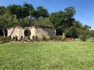 15852 Silverado Ct, Fort Myers, FL 33908