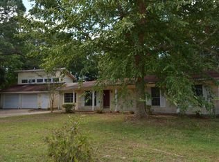 48 3rd Ave, Shalimar, FL 32579