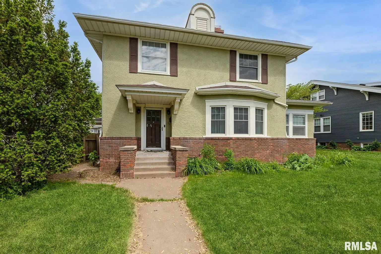 2505 Iowa St photo 1