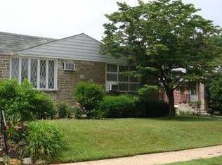 15154 Milford St, Philadelphia, PA 19116