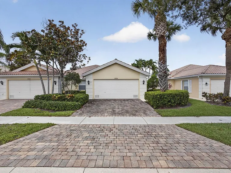 8154 Montserrat Pl — Photo 3