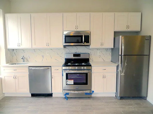 Rented by Highline Residential | media 4