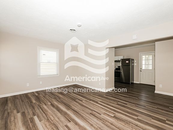 3-Living Room