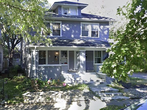2nd image of 324 N Oxford St #326