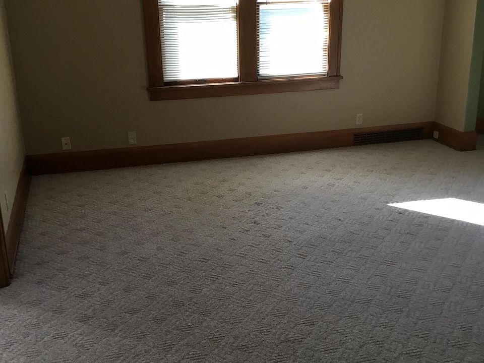 2nd image of 2234 11th Ave
