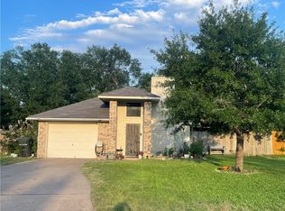 2908 Cheshire Dr, Bryan, TX 77803