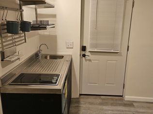 203 S Anna Ave #7, Peoria, IL 61604