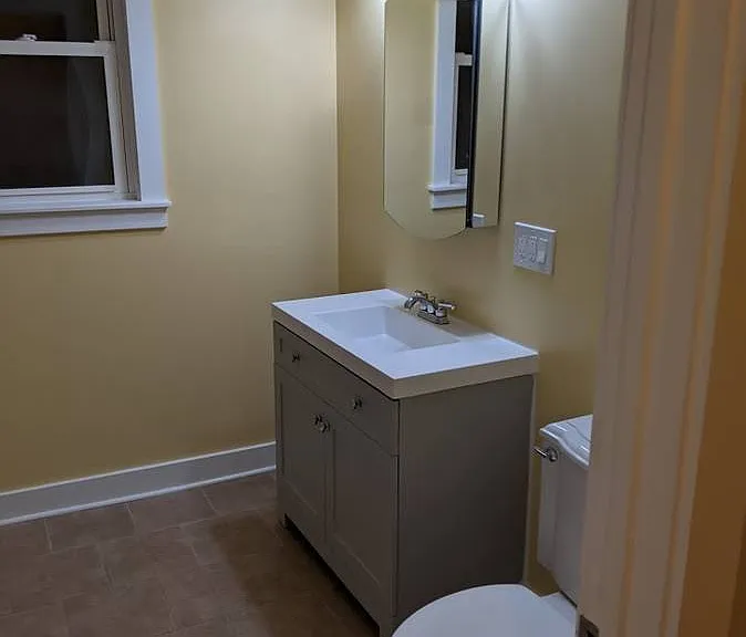 54 William St #2 — Photo 7